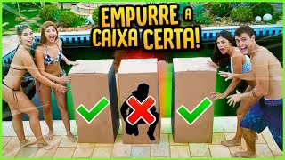 NÃO EMPURRE A CAIXA ERRADA NA PISCINA COM CORANTE  REZENDE EVIL [upl. by Markus]