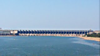 Train Crosses Almatti Dam In Karnataka [upl. by Sukram]