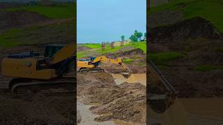 Dewatering by excavation machine machine excavator photography mnb delhimumbaiexpressway [upl. by Aileduab]