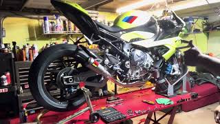 BMW M1000rr full akrapovic system FIRST START bmwmotorrad [upl. by Entroc308]