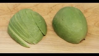 How to Slice Avocado for Sushi [upl. by Burnett96]