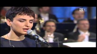 Arisa in Halleluja di Leonard Cohen Live con Orchestra [upl. by Yenobe]