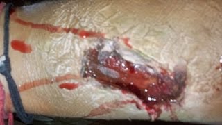 Cómo hacer heridas falsas  Maquillaje FX Experimentos Caseros [upl. by Jung396]