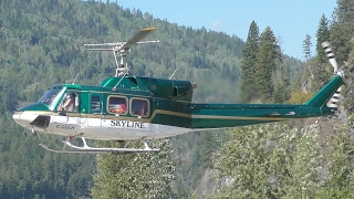 Bell 212 Helicopter Landing [upl. by Onfre]