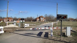 Spoorwegovergang Medkovets Медковец BG  Railroad crossing  Железопътен прелез [upl. by Wey]