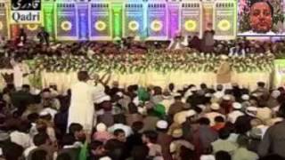 Khalid Hasnain Khalid with Daff Tu Shahe Khuban Beautiful Naat 2017 [upl. by Nylaehs311]