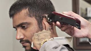 Tondeuse 5 Star Cordless Magic Clip  WAHL [upl. by Yelkao]