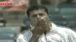 Sreesanths magnificient Outswinging Yorker proves too good for Darren Ganga [upl. by Sido326]