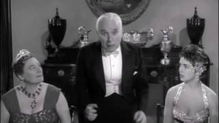 Charlie Chaplin  Hamlets Soliloquy  To be or not to be [upl. by Kinata]