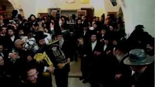 Hachnasas Sefer TorahAmazing Hasidic dance amazing [upl. by Elsy]