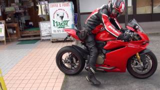 AKRAPOVICサウンドを聞け YAMAHA YZFR1 2016 Ducati Superbike 1299 Panigale S ヤマハ・YZFR1 アクラボビッチ [upl. by Notyal781]