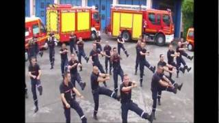 Flashmob Beat it des pompiers de St Priest [upl. by Enelyad]