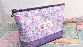 簡単ポーチ 作り方 マチ付き 裏地付き How to make a lined zipper pouch 20ｃｍ ファスナーの端をスッキリ付ける [upl. by Alyar722]