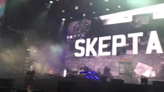 Skepta  Lyrics feat Novelist Wireless Festival 2016 [upl. by Berta]