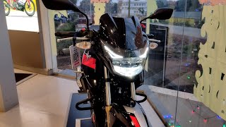 TVS Apache RTR 180 2V 2023 New Black Colour Review Hindi rtr180 [upl. by Jen]