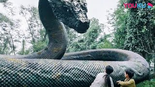 The boy became friends with a big snake when running from a monster  Snake 3  YOUKU MONSTER MOVIE [upl. by Kennedy]