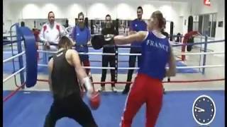 Télématin teste la Savate boxe française [upl. by Elleinnod]