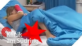 Erstes Mal in der Klinik Eltern erwischen die beiden im Bett  Klinik am Südring  SAT1 TV [upl. by Laeahcim683]