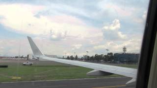 Aeromexico Boeing 737800Winglets Full Approach and landing in Mexico City [upl. by Tiernan130]