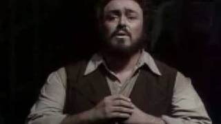 Luciano Pavarotti  Una furtiva lacrima [upl. by Akerdnuhs]