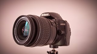 Nikon D3000  A Good Camera For Beginners [upl. by Kabab]