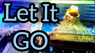 Let It Go  Frizzle Chicken  Pigeon Forge TN  2018 [upl. by Seessel]