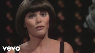 Mireille Mathieu  Der Zar und das Maedchen Galaabend der Starparade 28081975 VOD [upl. by Scrivens]