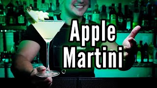 🍏 Cocktail Apple Martini short 🤤 INCREIBLE garnish [upl. by Niak]