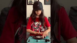 PORTABLE TURNTABLE SCRATCHING 🎚️🔥 djmichelle [upl. by Ashok]