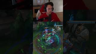 Ich bin besser als sie leagueoflegends outplay tolkinlol [upl. by Baerl472]