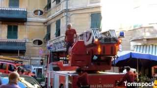 VVF Intervento in diretta 3 Firefighters in action with ladder truck Raw video [upl. by Enneirb]