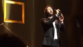 Josh Groban sings Le Temps Des Cathedrales  Melbourne 2016 [upl. by Diandre]