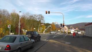 Endlich ist der Bahnübergang fertig in Steinhagen mit der Fußgengerampel [upl. by Seniag155]