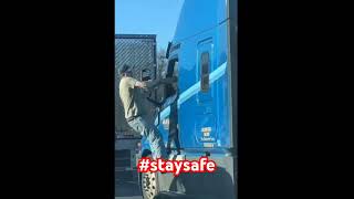 Just trucking just lifelife shorts truckdriver staysafe vidareal camiones roadrage [upl. by Joellyn]