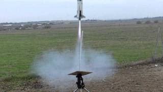 Estes Saturn V Launch On Aerotech G80 Motor With Keychain Camera  San Marcos  Launch 2 [upl. by Eicats]