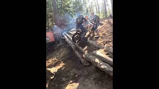 Опасный типhardtrail прохват мотокросс eduardoenduro motoenduro эндуро питбайк аврора [upl. by Riker]