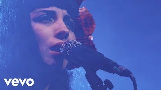 Mon Laferte  Tu Falta De Querer En Vivo [upl. by Brout]