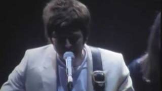 Oasis  Dont Look Back In Anger  Live in Seoul Korea 2009 [upl. by Aitan]