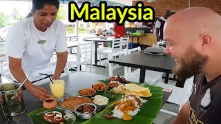 🇲🇾 RAOS BANANA LEAF IN LANGKAWI KAMPUNG  MALAYSIA [upl. by Rinee532]