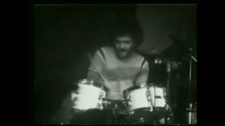 Steve Gadd Live Video  77 ［ LOVE PLAY  Drum Solo ］ Mike Mainieri [upl. by Hajed]