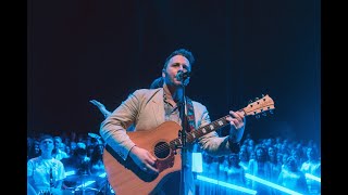 MIV  Joshua Teicher sing quotFallingquot  500 singers live at Hamer Hall  Melbourne Indie Voices [upl. by Ishmael]