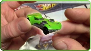 Kinder Überraschung Üei Unboxing HOTWHEELS MPG TR127 [upl. by Asilef469]