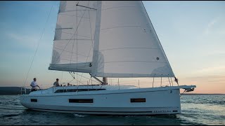 The New BENETEAU Oceanis 401 Join Us for A Private Tour Subtitle Version [upl. by Cyrillus]