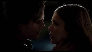 Damon amp ElenaPrimer Beso en Español Latino [upl. by Shifrah941]