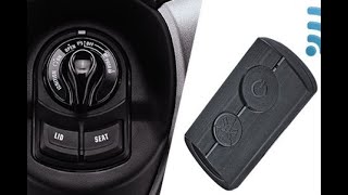 YAMAHA XMAX  HOW TO USE THE SMART KEY [upl. by Ternan239]