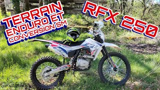 RFX 250 Test sur terrain enduro et conversion SM [upl. by Namwob912]