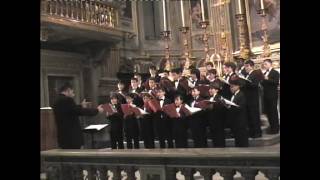 Signum Magnum Refice  Pueri Cantores della Cappella Sistina [upl. by Suirtimid]