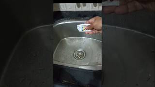 Sink m shampo dala hai tipsandhacks hack kitchen tricks cleaning tips easy sink reels diy [upl. by Anaj]