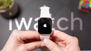 Apple iwatch SE Review affordable and all you need features in this iwatch [upl. by Eugeniusz929]