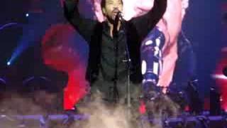 Lionel Richie  Say you Say me Symphonica in Rosso [upl. by Nnylacissej748]